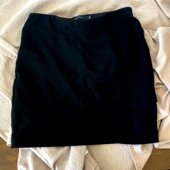 Black Talula skirt - Picture 1 of 1
